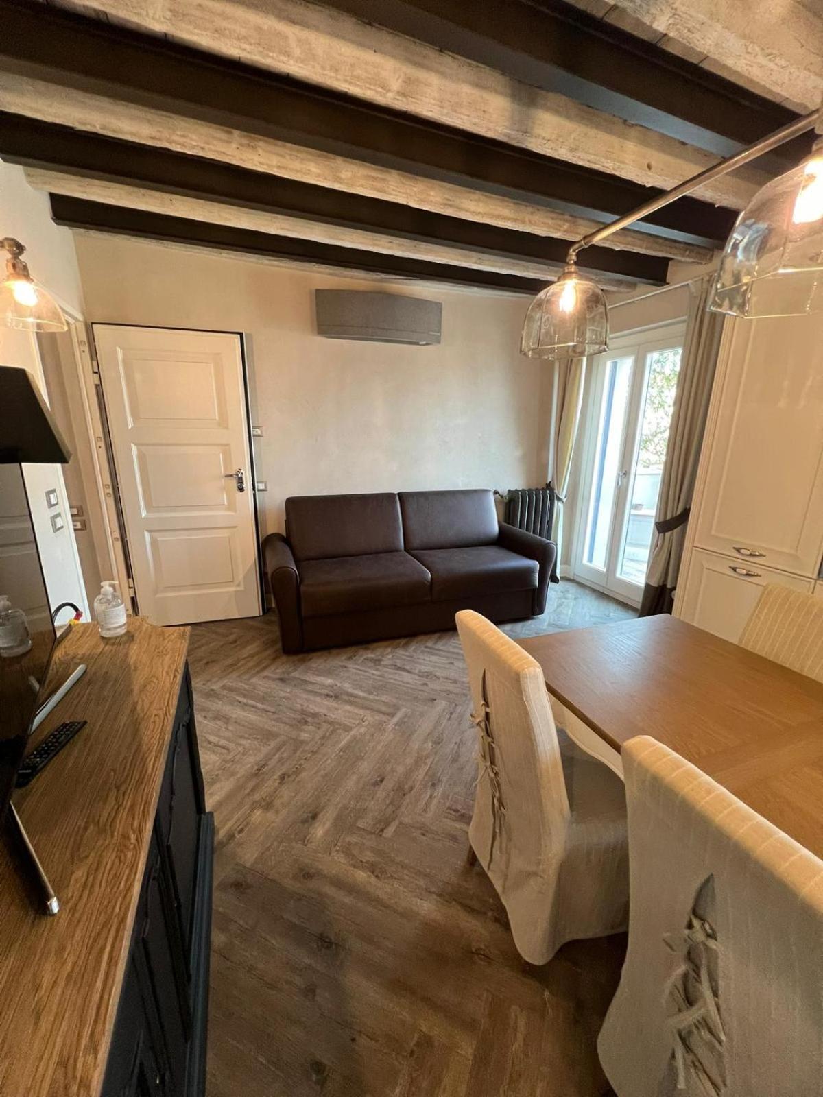 La Vite 2.0 Apartments Desenzano del Garda Eksteriør billede