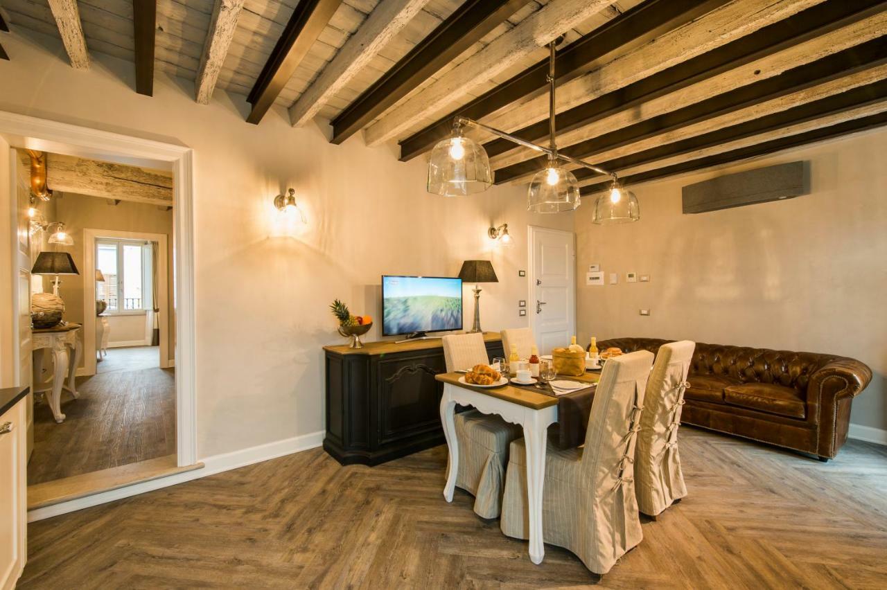 La Vite 2.0 Apartments Desenzano del Garda Eksteriør billede